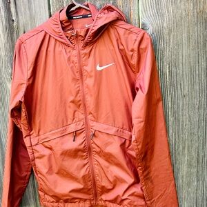 Nike Windbreaker Running Jacket